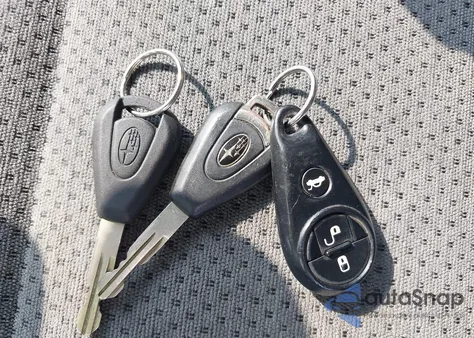 2006 Subaru Outback 2.5I из США, поврежденный, VIN 4S4BP61C867328987